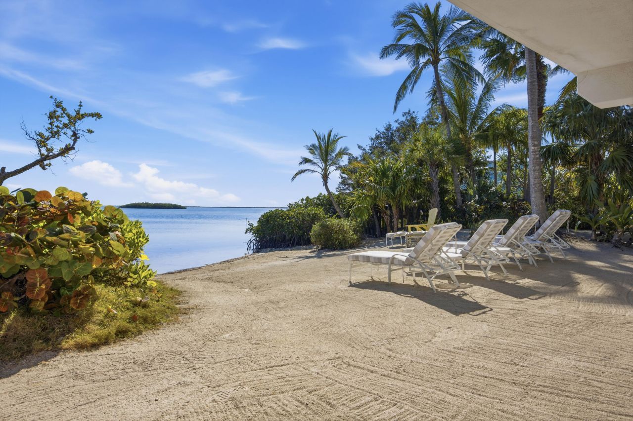 17249 E Bonefish Lane, Sugarloaf, FL 33042 Photo