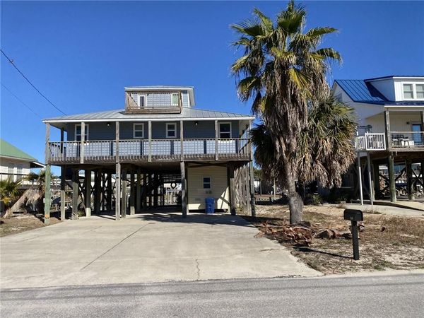 2238 Mallard Street, Dauphin Island, AL 36528