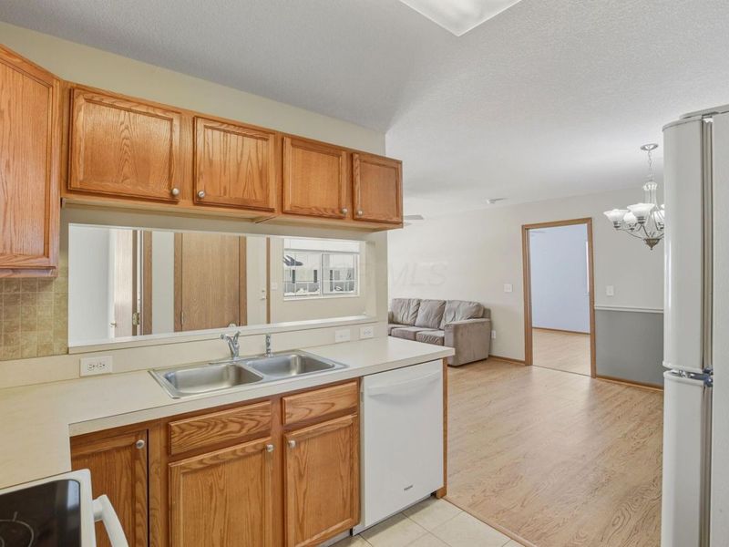 233 Wildwood Court , Heath, OH 43056 Photo 12