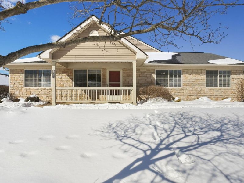 233 Wildwood Court , Heath, OH 43056 Photo 2