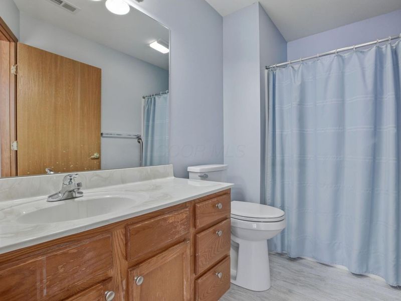 233 Wildwood Court , Heath, OH 43056 Photo 32