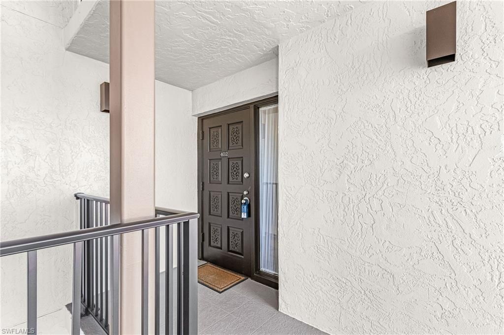4100 Steamboat Bend E, Unit 402, Fort Myers, FL 33919 Photo