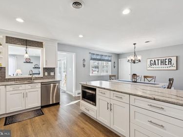 404 ENFIELD ROAD, ORELAND, PA 19075