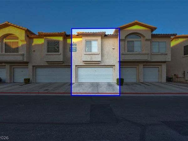 4920 Black Bear Road, Unit 204, Las Vegas, NV 89149