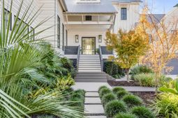 572 Wading Place photo 4