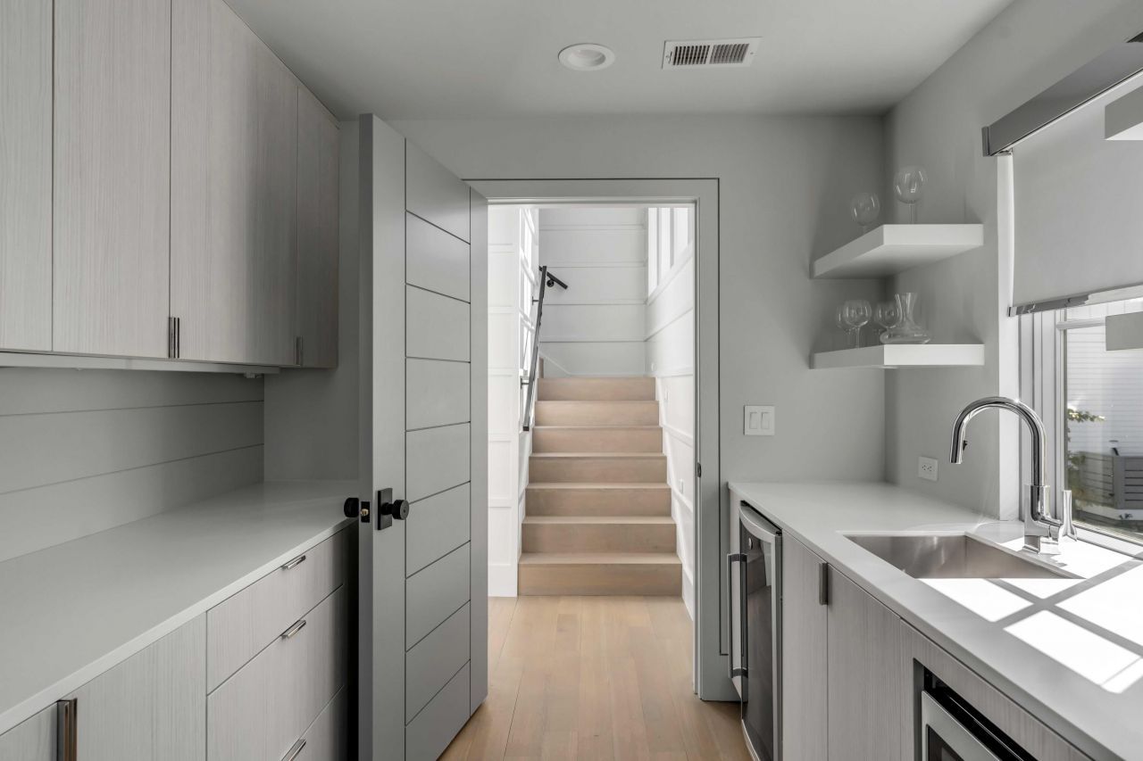 576 Wading Place Photo 39