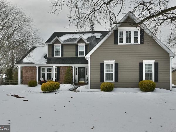 443 KNOLLBROOK DRIVE, LANGHORNE, PA 19047