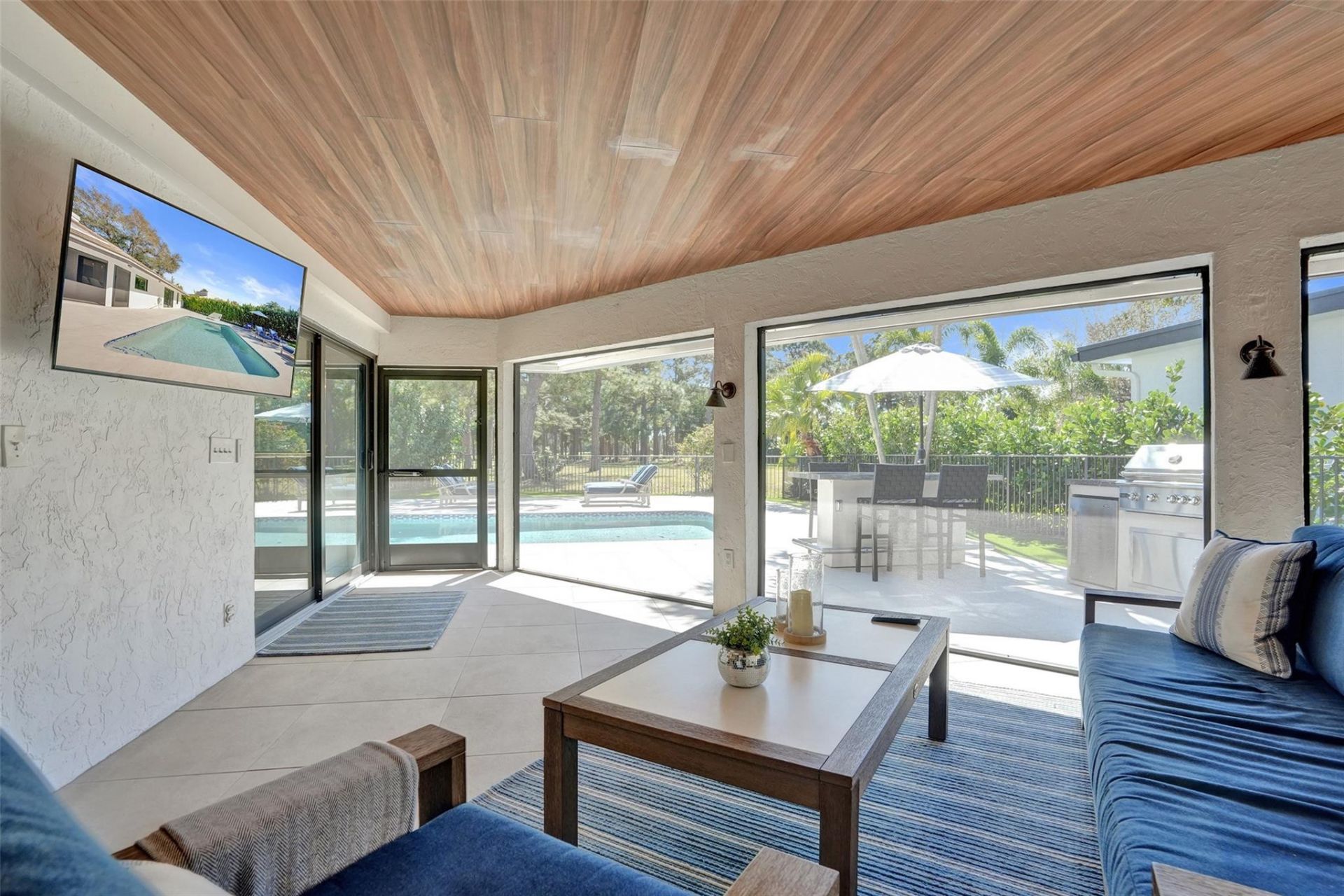 614 Lakewoode Circle W, Delray Beach, FL 33445 Photo
