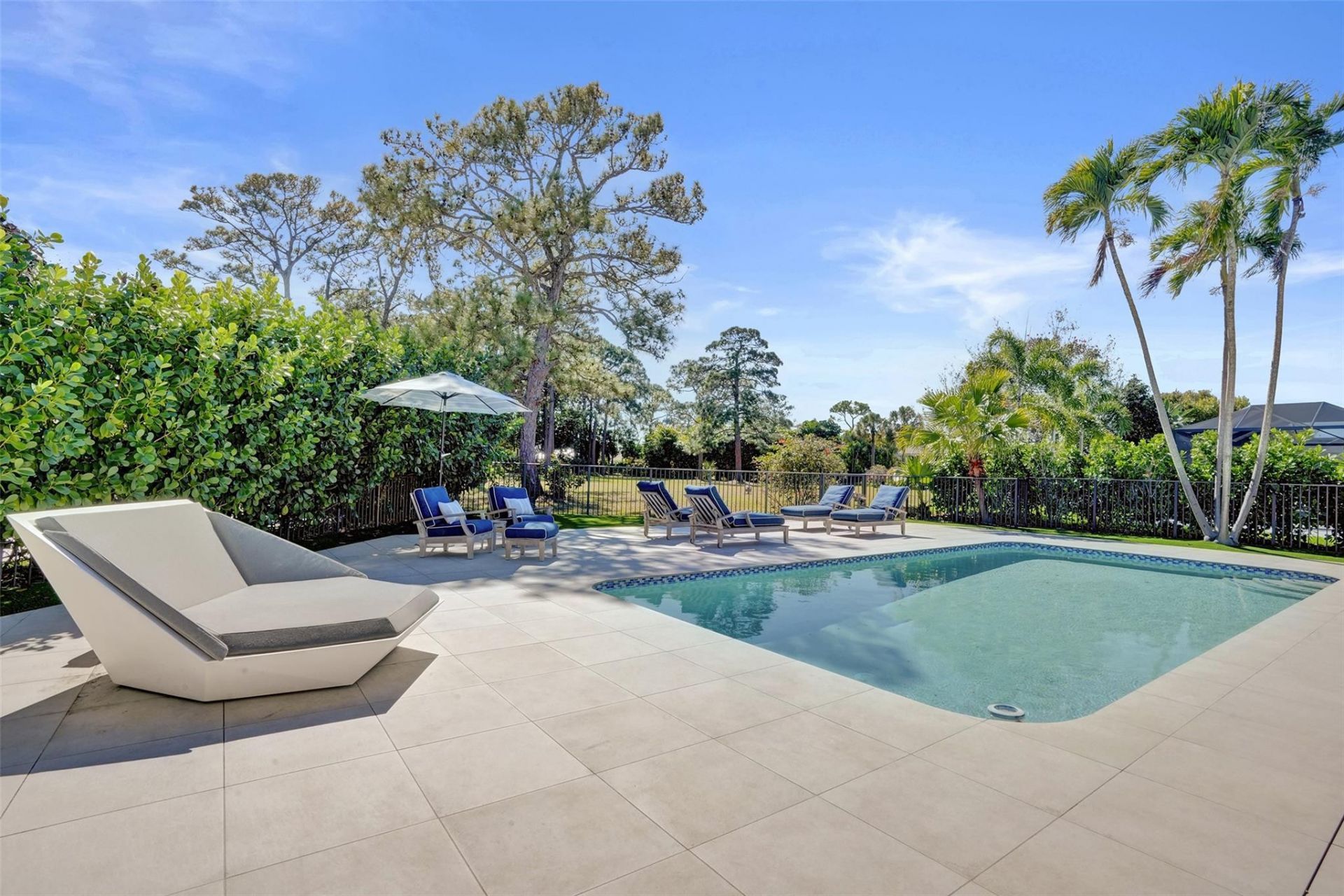 614 Lakewoode Circle W, Delray Beach, FL 33445 Photo