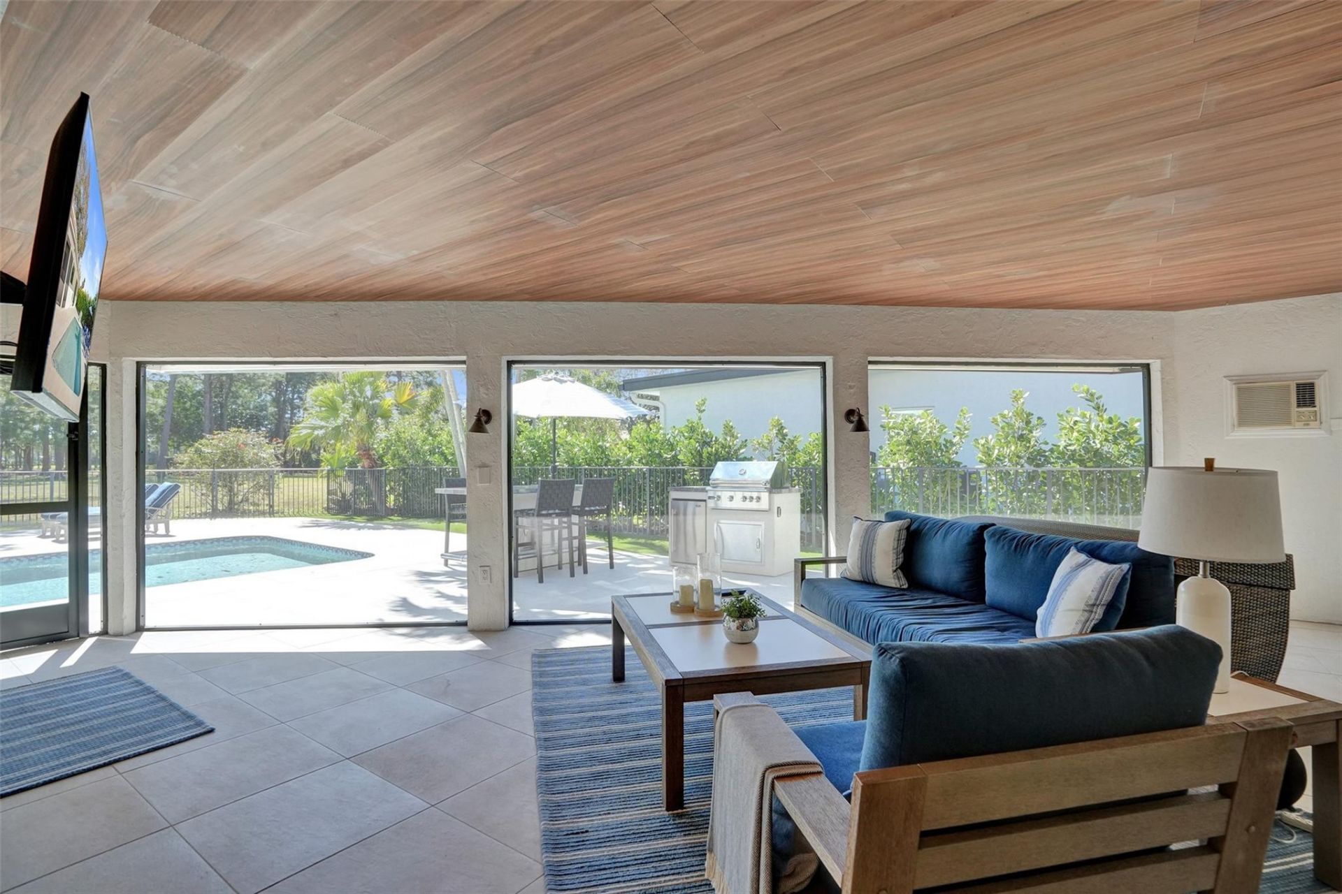 614 W Lakewoode Circle, Delray Beach, FL 33445 Photo