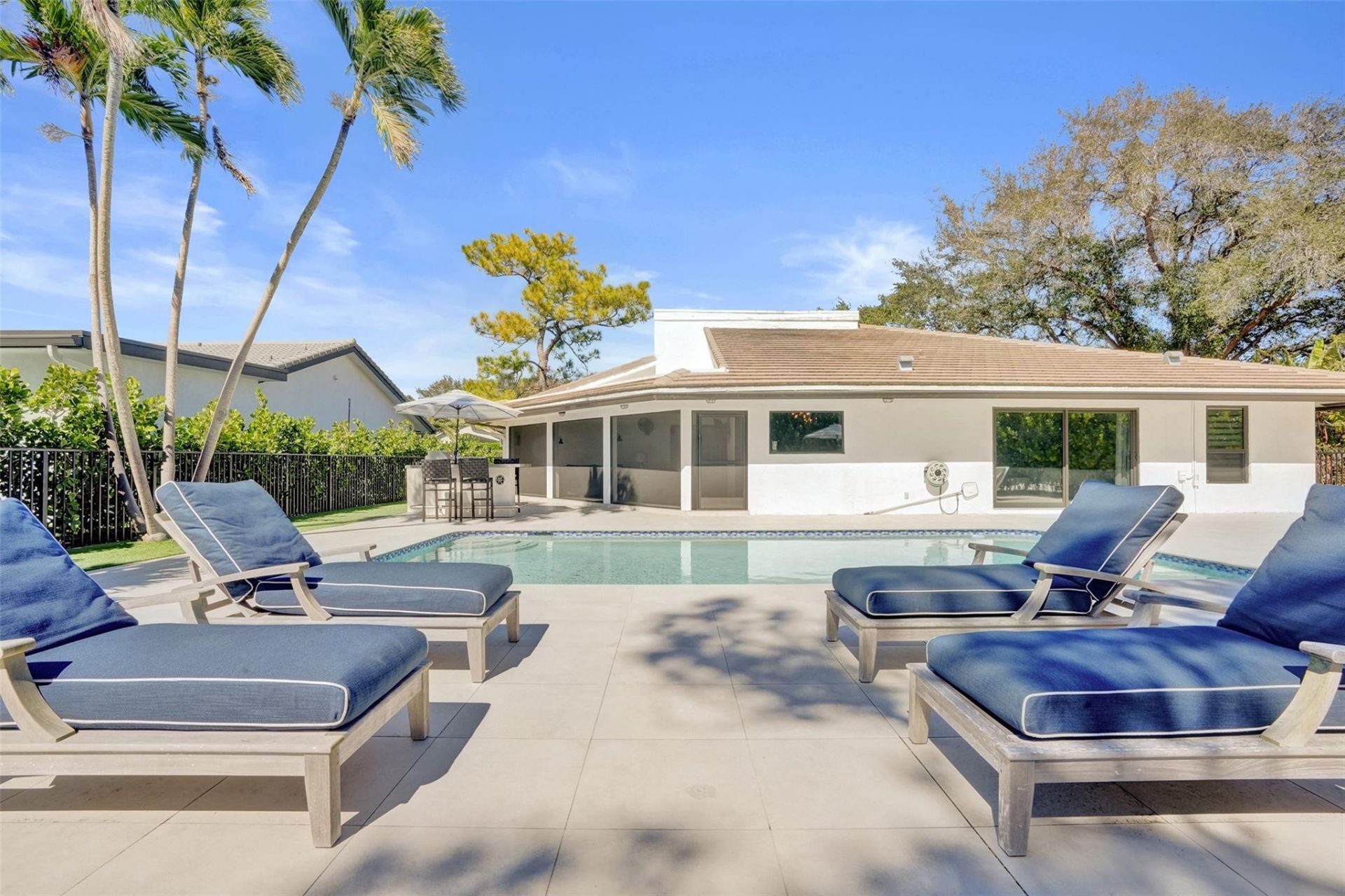 614 Lakewoode Circle W, Delray Beach, FL 33445 Photo