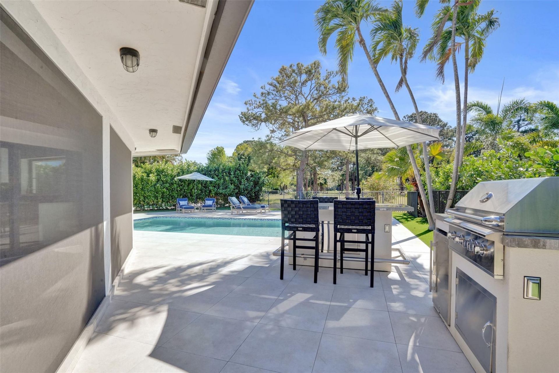 614 Lakewoode Circle W, Delray Beach, FL 33445 Photo