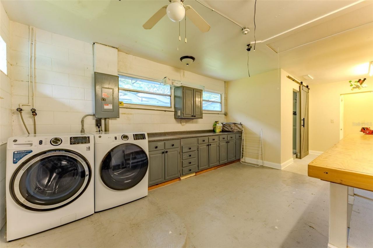 5497 Alandale Court, Orlando, FL 32839 Photo