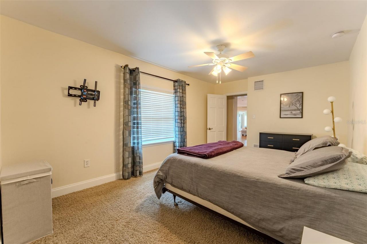 5497 Alandale Court, Orlando, FL 32839 Photo