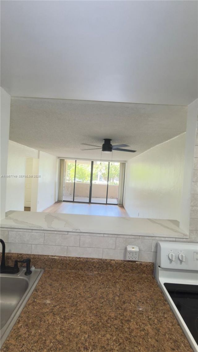 10400 SW 108th Ave, Unit A202, Miami, FL 33176 Photo