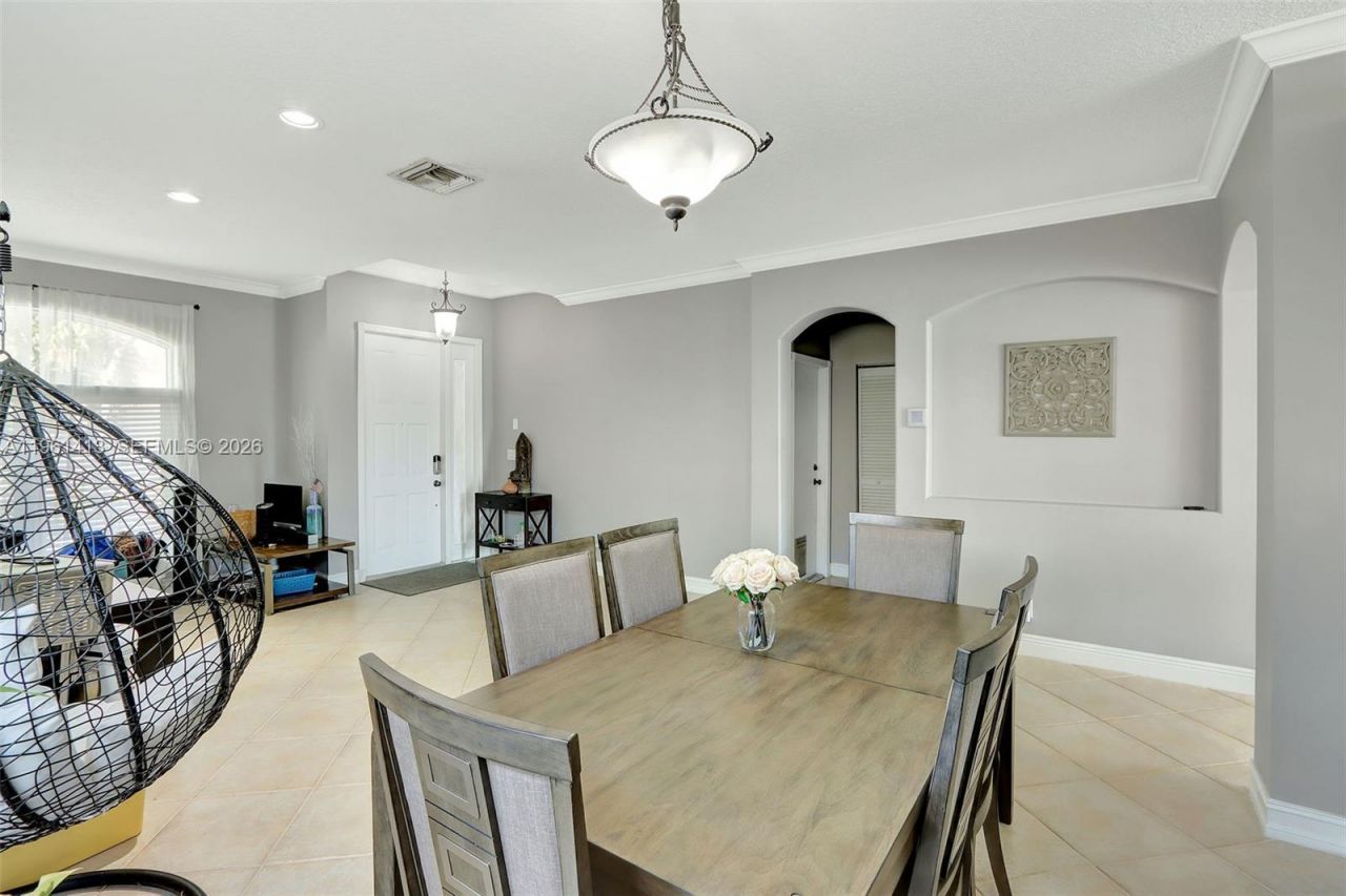 4450 Banyan Trails Dr, Coconut Creek, FL 33073 Photo