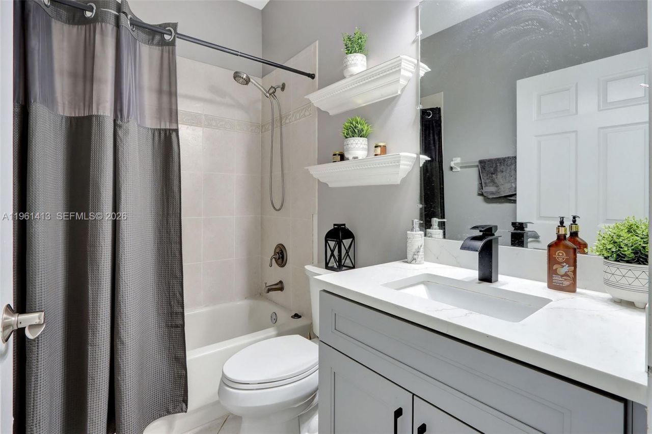 4450 Banyan Trails Dr, Coconut Creek, FL 33073 Photo