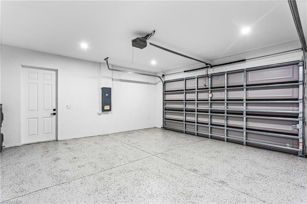 3318 NE 13th Pl, Cape Coral, FL 33909 Photo