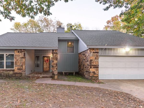 6137 S 219th East Avenue, Broken Arrow, OK 74014