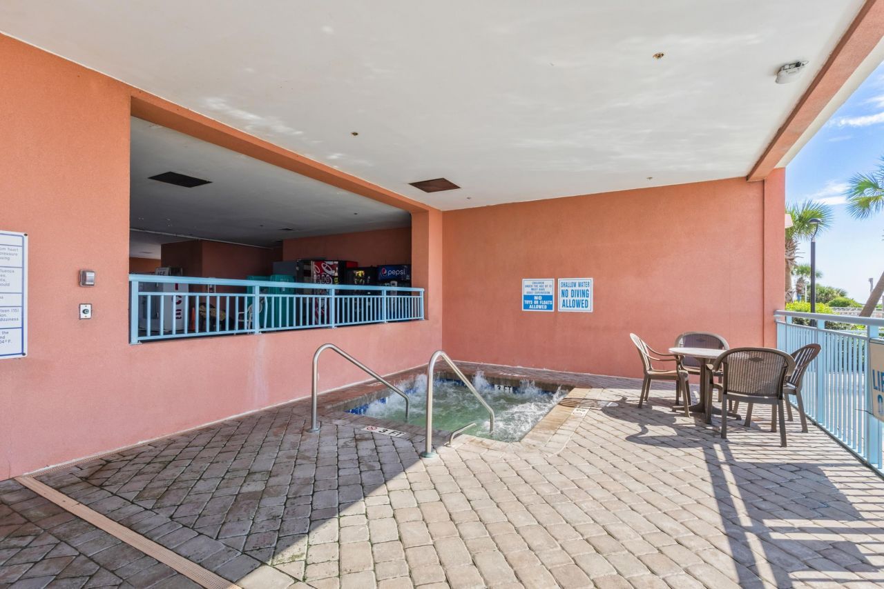 1604 N Ocean Blvd. Photo 32