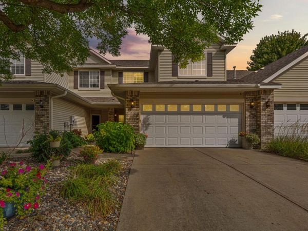 1817 Sunset Drive, Northfield, MN 55057