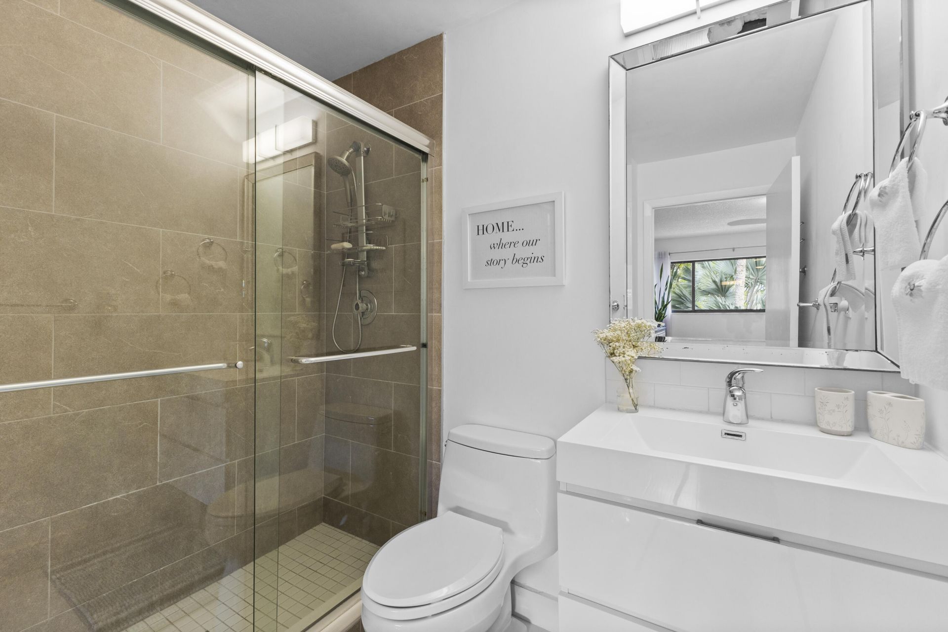 15492 Lakes Of Delray Boulevard, Unit 203, Delray Beach, FL 33484 Photo