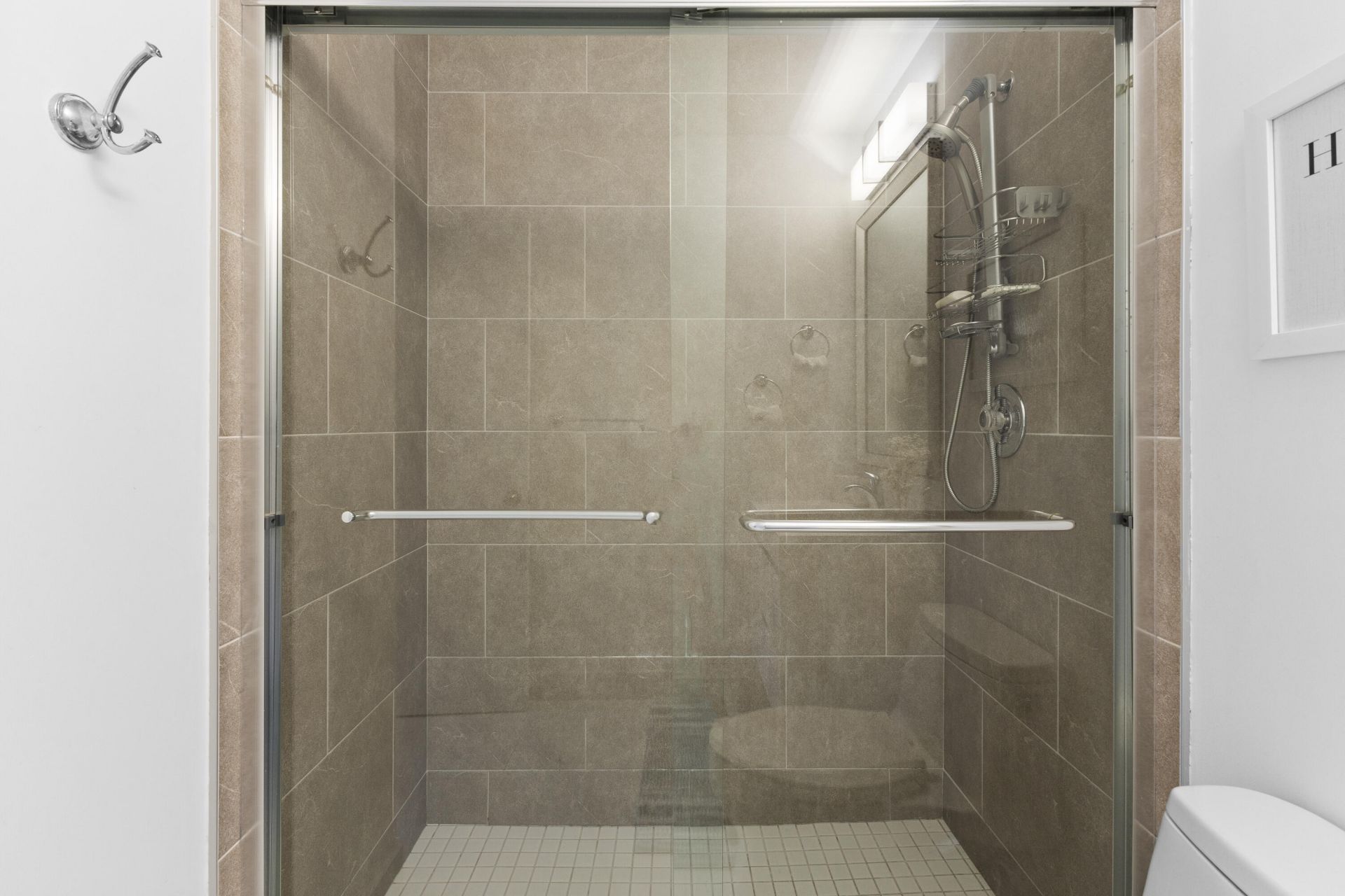 15492 Lakes Of Delray Boulevard, Unit 203, Delray Beach, FL 33484 Photo