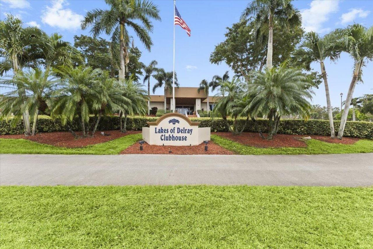 15492 Lakes Of Delray Boulevard, Unit 203, Delray Beach, FL 33484 Photo