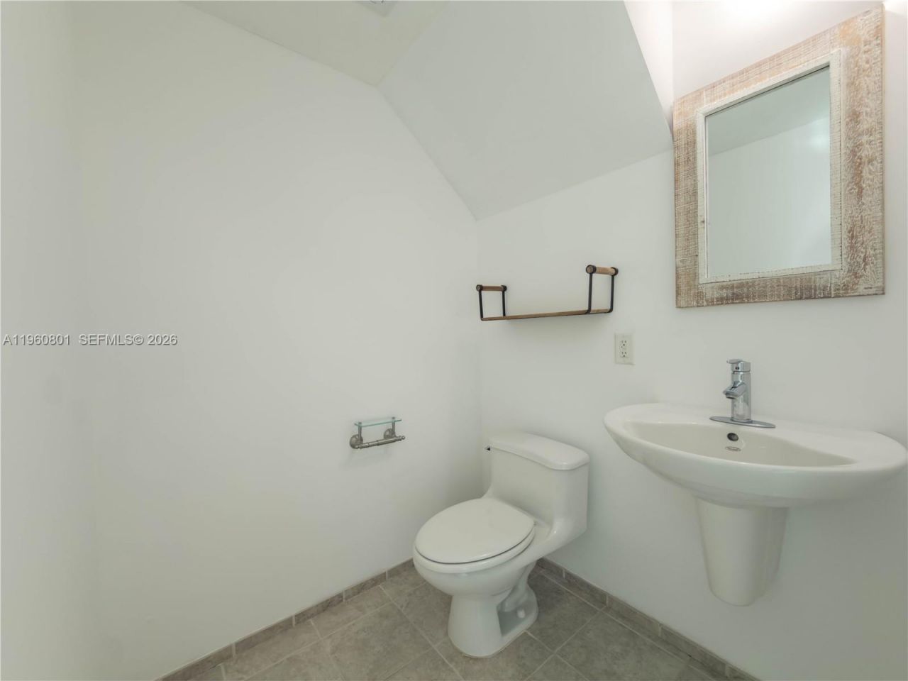 60 SW 13rd St , Unit 1605, Miami, FL 33130 Photo