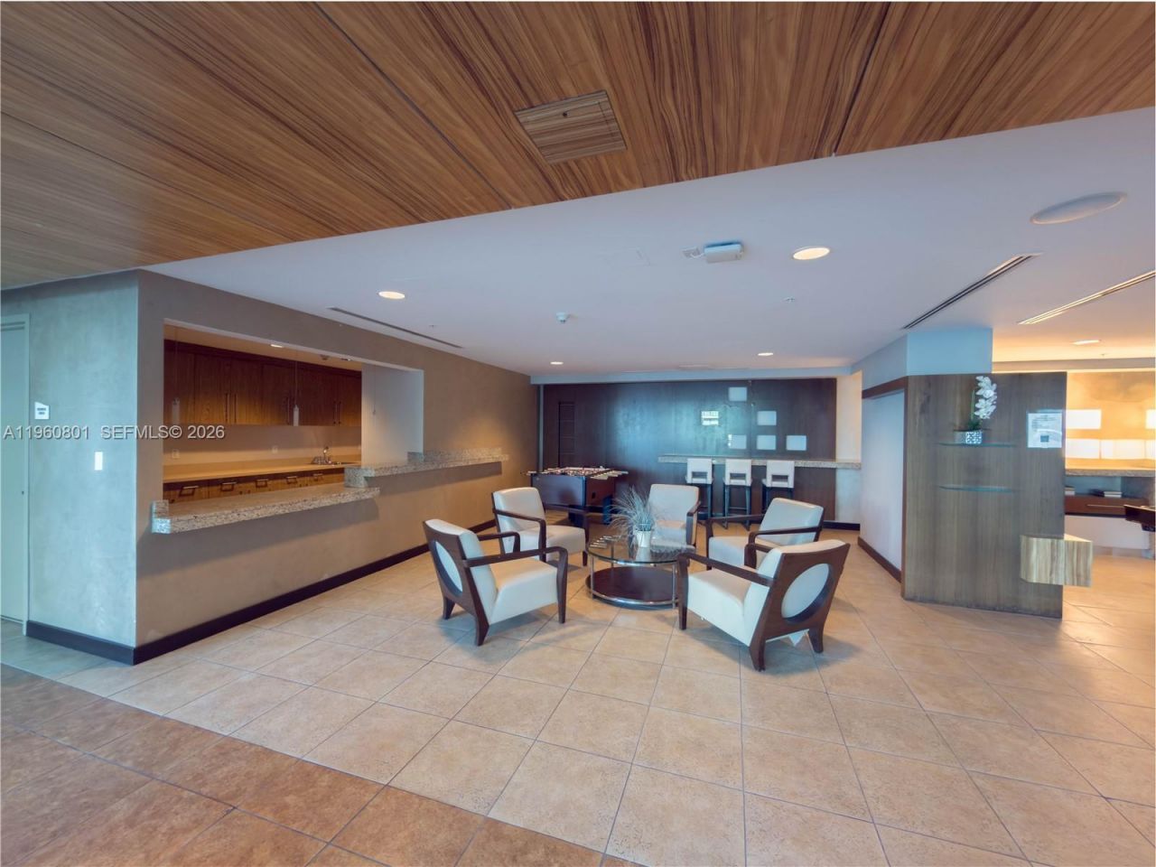 60 SW 13rd St , Unit 1605, Miami, FL 33130 Photo