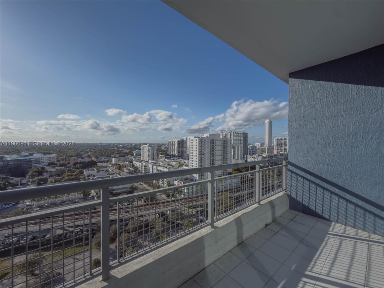 60 SW 13rd St , Unit 1605, Miami, FL 33130 Photo