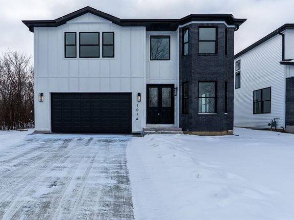 1014 N Princeton Avenue, Villa Park, IL 60181