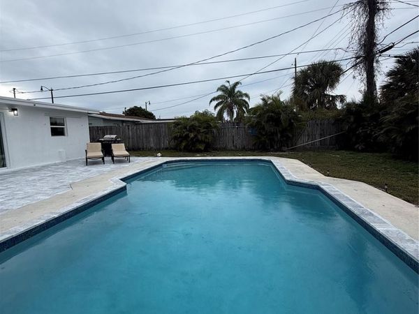 1210 NE 42 CT, Pompano Beach, FL 33064