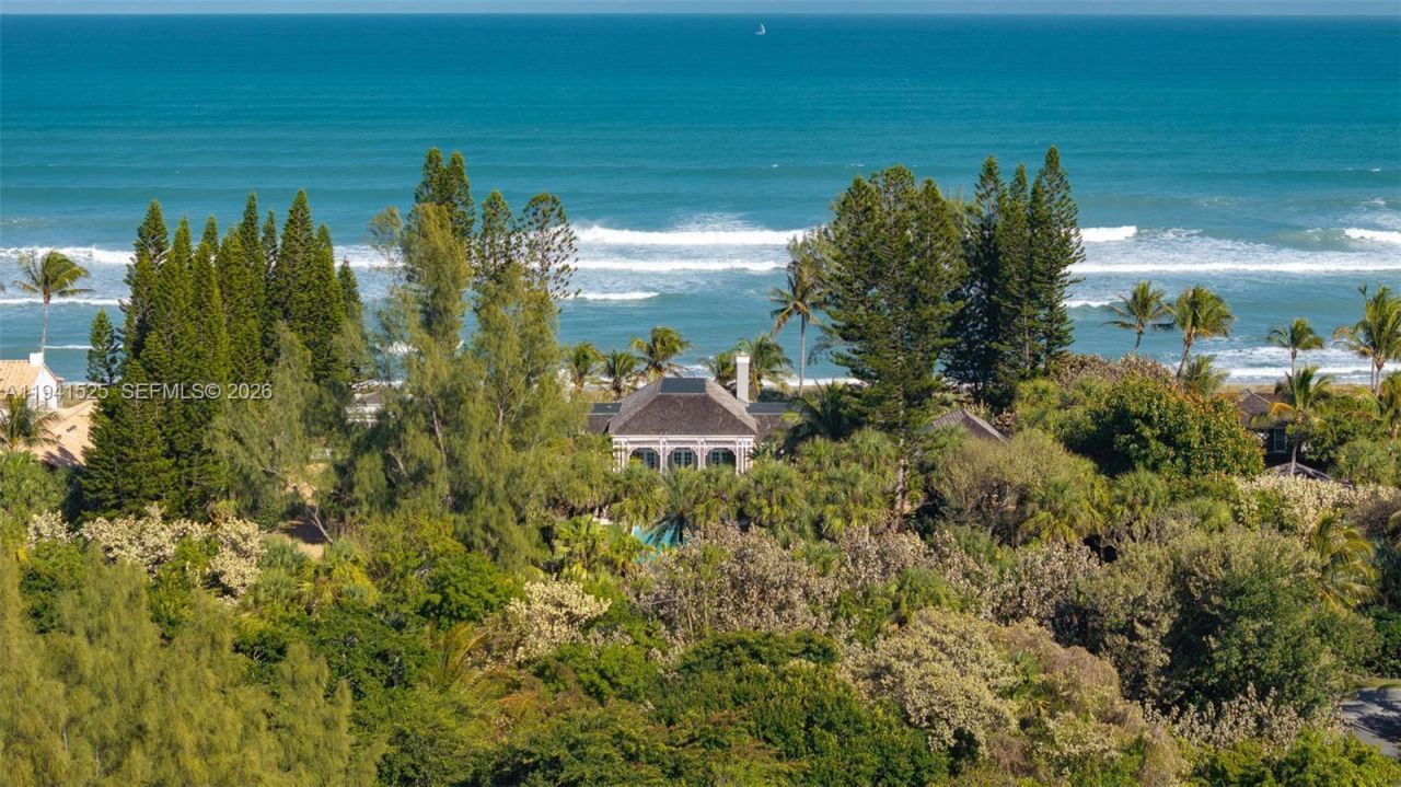 21 S Beach Rd, Jupiter Island, FL 33455 Photo