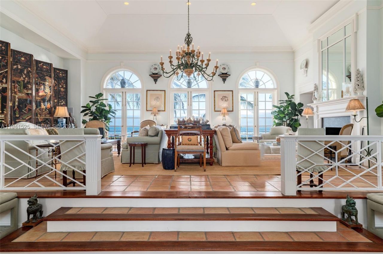 21 S Beach Rd, Jupiter Island, FL 33455 Photo