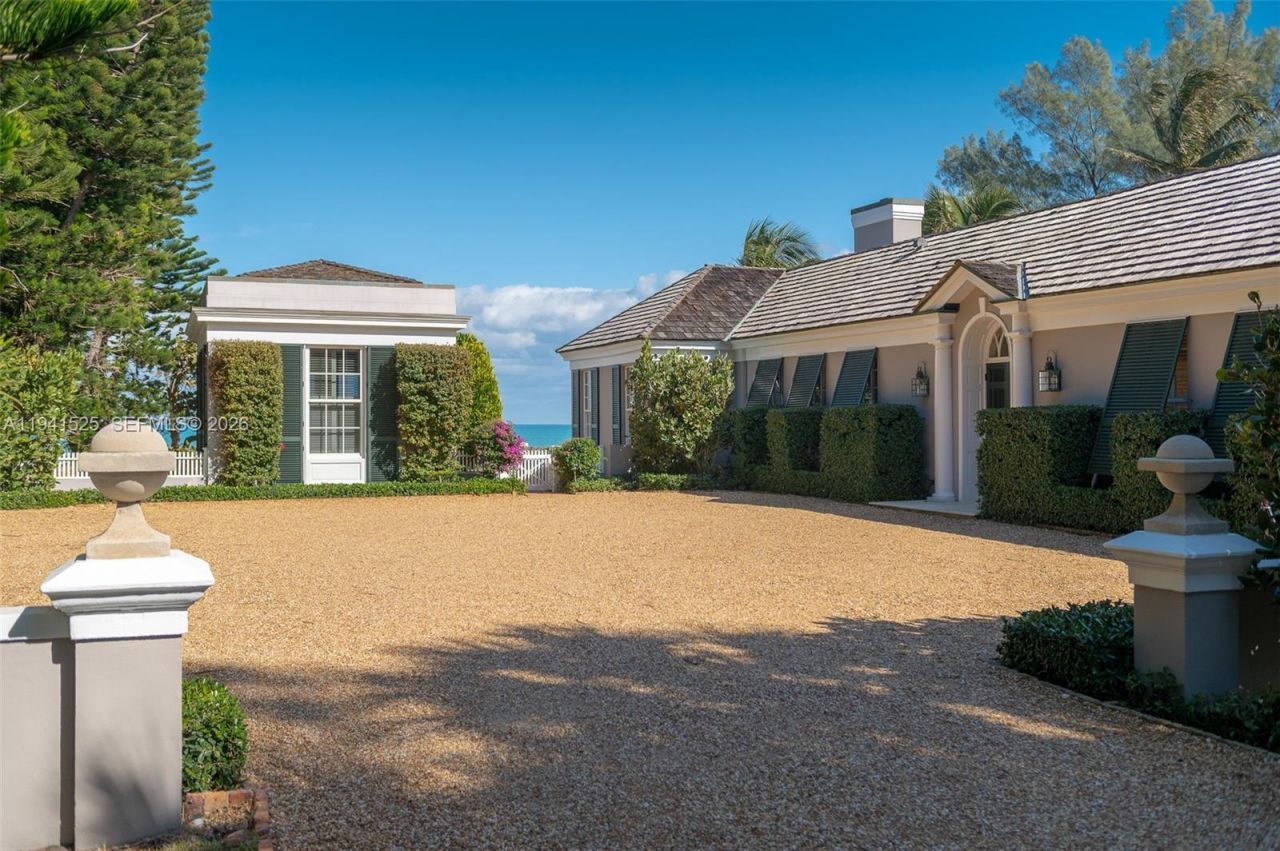 21 S Beach Rd, Jupiter Island, FL 33455 Photo