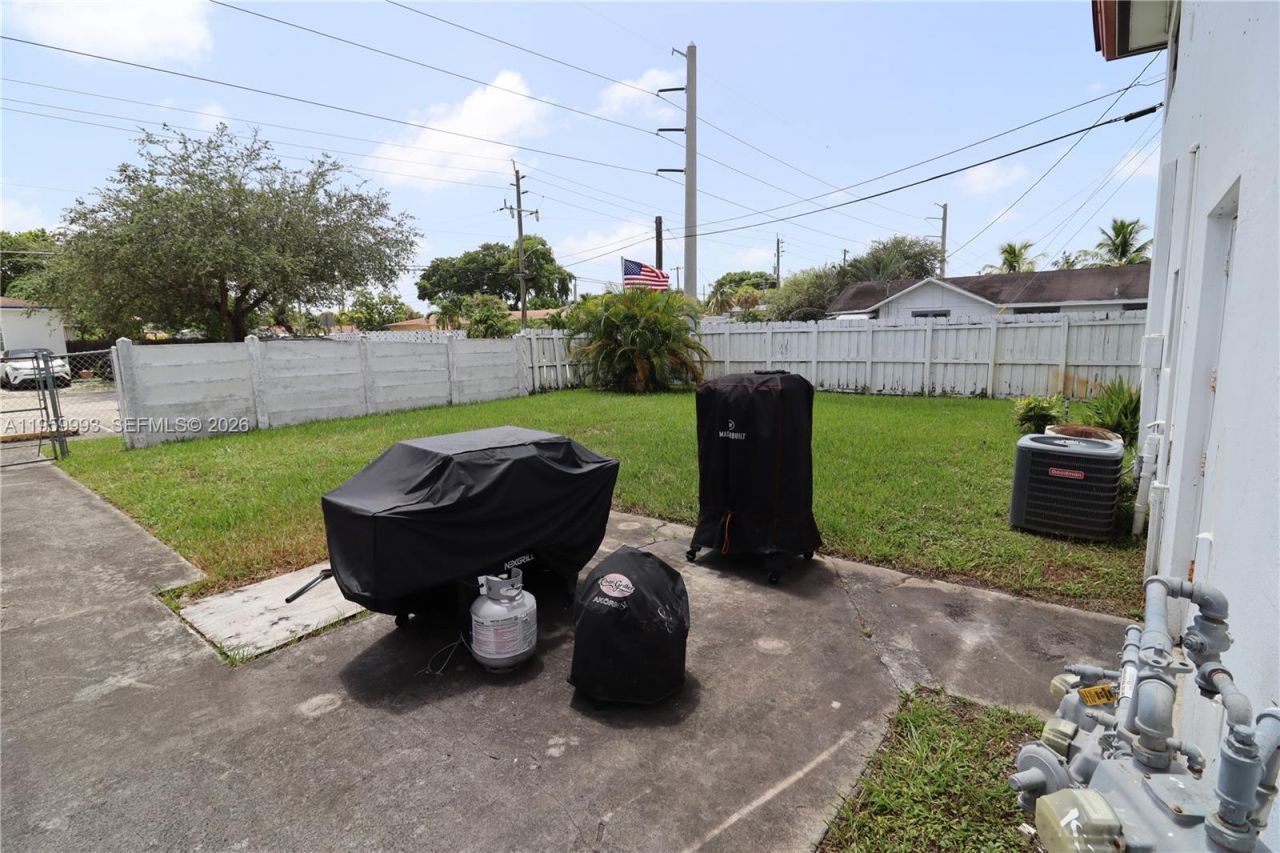 1206 N 22nd Ave, Unit 5, Hollywood, FL 33020 Photo