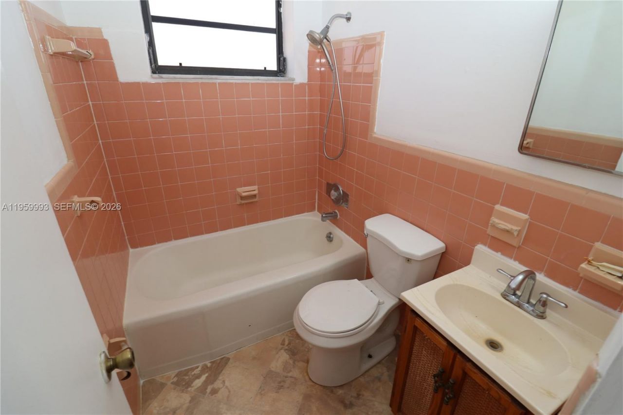 1206 N 22nd Ave, Unit 5, Hollywood, FL 33020 Photo