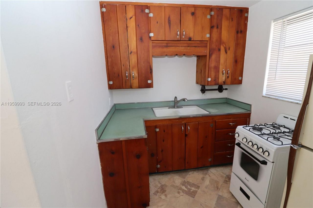 1206 N 22nd Ave, Unit 5, Hollywood, FL 33020 Photo