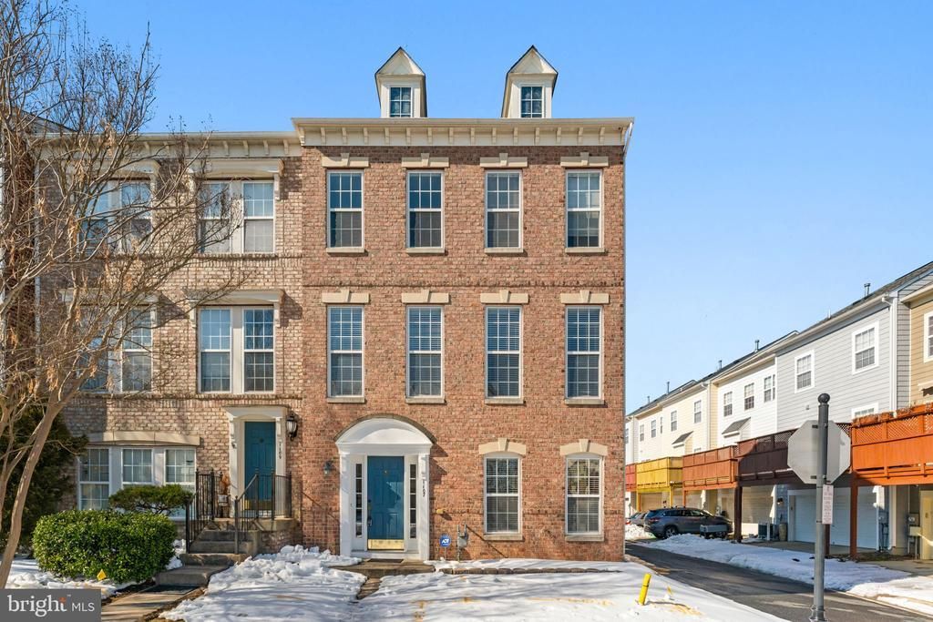 1107 Farrish Place, Fredericksburg, VA 22401 Main Photo