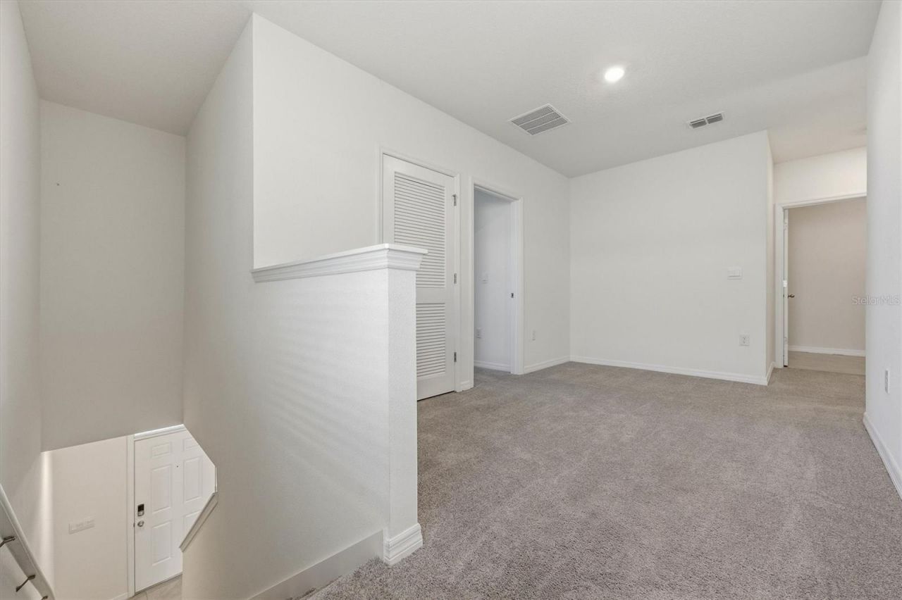 5764 Hollingworth Trail, Wesley Chapel, FL 33545 Photo