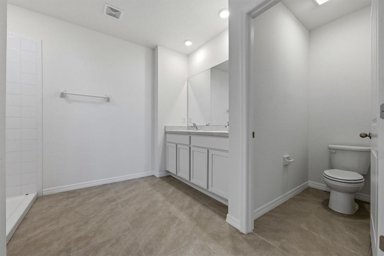 5764 Hollingworth Trail, Wesley Chapel, FL 33545 Photo