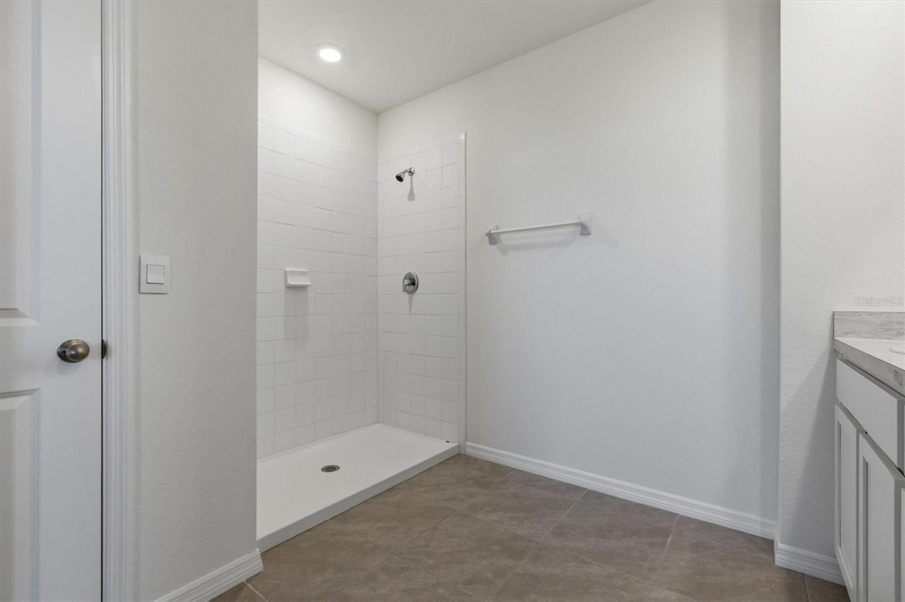5764 Hollingworth Trail, Wesley Chapel, FL 33545 Photo