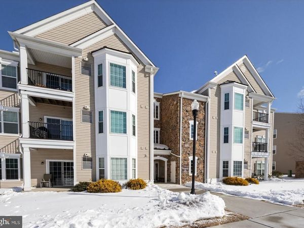 1014 CREEKSIDE DRIVE, BROOKHAVEN, PA 19015