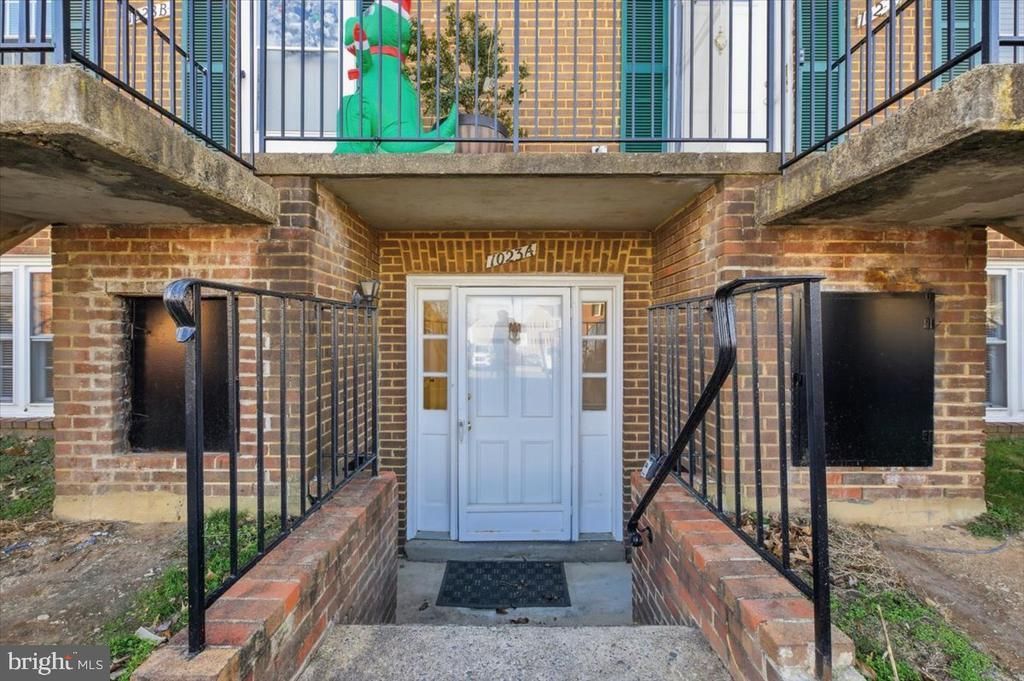 1023-a Margate Court, Sterling, VA 20163 Main Photo