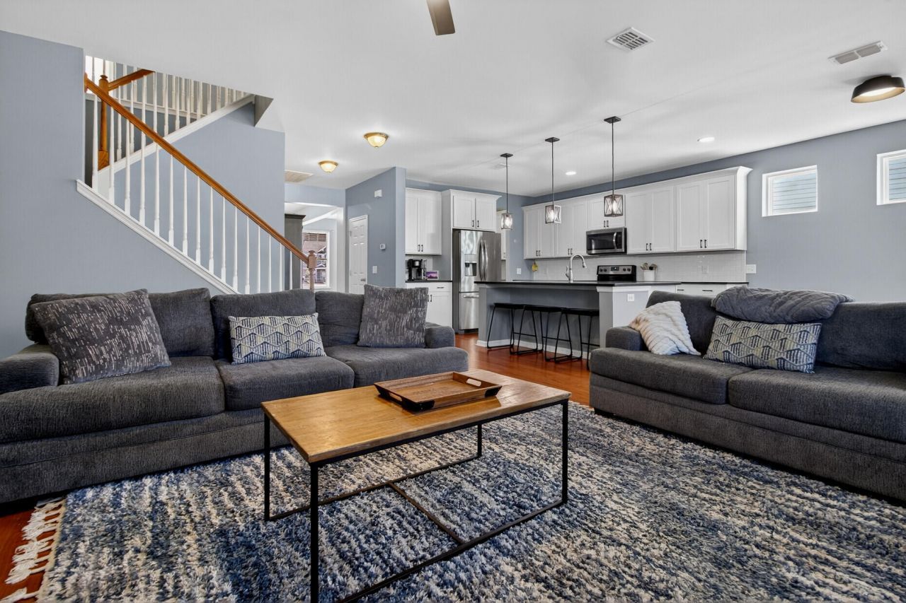 430 Cherrybark Oak Street Photo 11