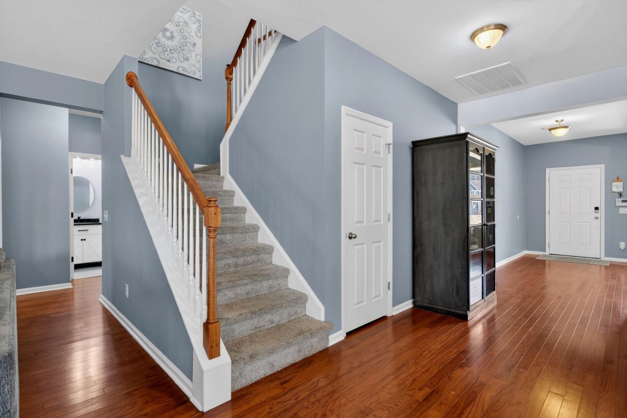 430 Cherrybark Oak Street Photo 24