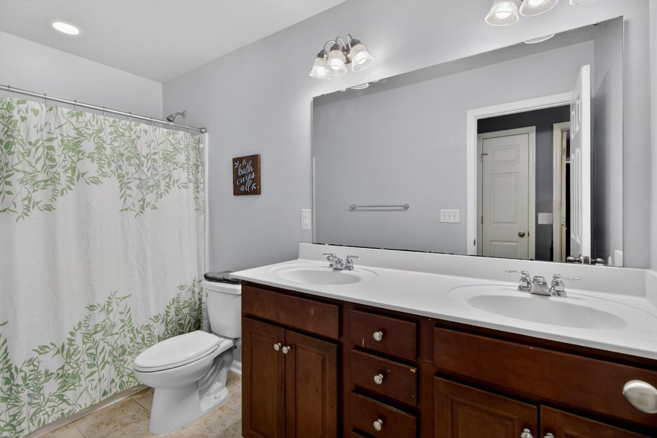 430 Cherrybark Oak Street Photo 39