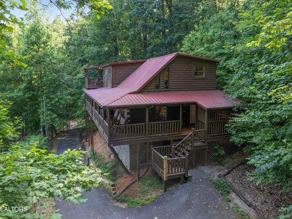 1930 Orchard Drive, Sevierville, TN 37876