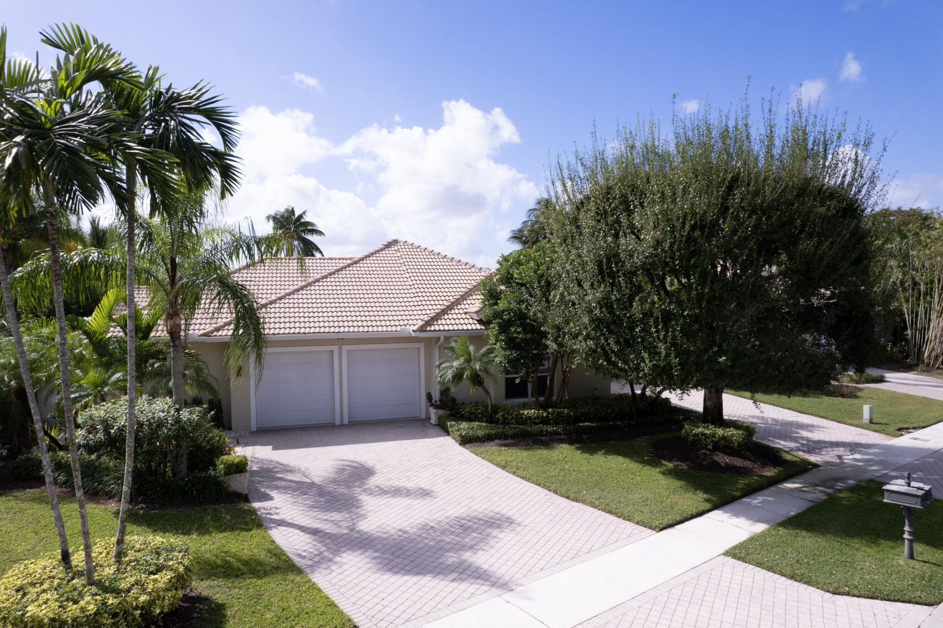2771 Twin Oaks Way, Wellington, FL 33414 Photo